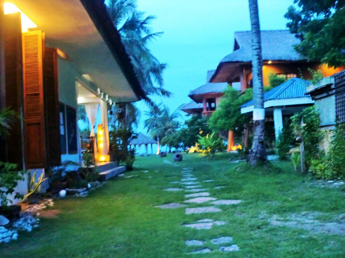 Hoyohoy Villas Resort Santa Fe  Buitenkant foto